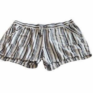 St. John's Bay Women's Striped Cargo Shorts Linen Blend Size 3X Ties Pockets